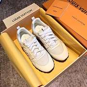 Louis Vuitton Sneakers White - 2