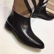 Burberry Boots 003 - 2