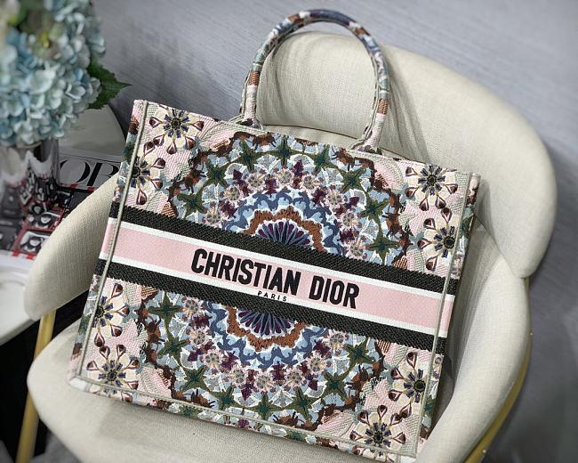 Dior BOOK TOTE BAG 006 - 1