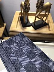 LV card holder - 3