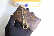 Louis Vuitton Key Holder 002 - 3