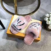 LV Slippers Pink - 4