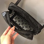 Louis VUITTON Soft Trunk Strap Black Mesh and Leather - 6