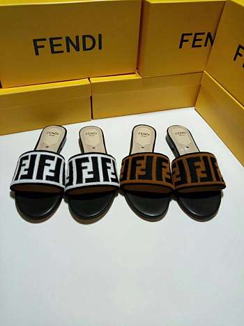 Fendi Women's Shoes Slipper