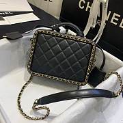 Chanel Vanity Case Black Small - 5