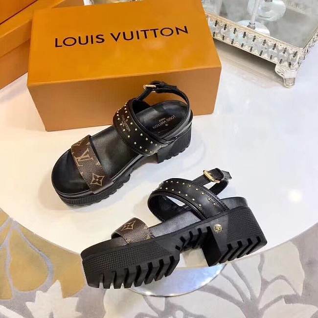 Louis Vuitton Slides - 1