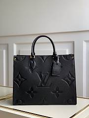 Louis Vuitton ONTHEGO Black MM size  - 5