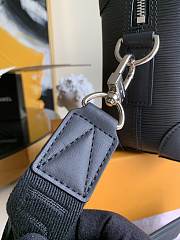 LV SUPPLE TRUNK MESSENGER M56599 - 2