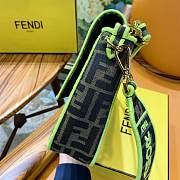 Fendi FF Baguette Large size  - 6