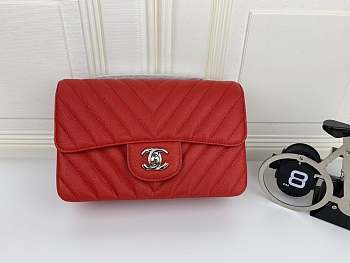 Chanel CF 20cm bag in red Caviar leather 
