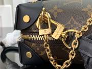 LV Petite Malle Souple M45571 - 3