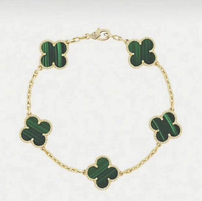 VCA Bracelet in Green  - 1