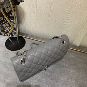 Chanel 1112 Gray medium size 2.55 caviar black gold - 3