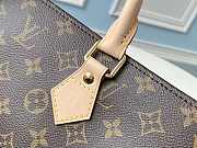 LV Sac Plat Purse M51140  - 5