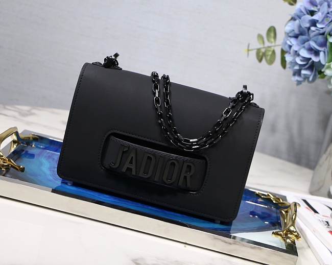 Dior J’ADio.r  Ultra mat - 1