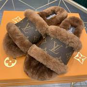 LV slippers with Fur  - 2