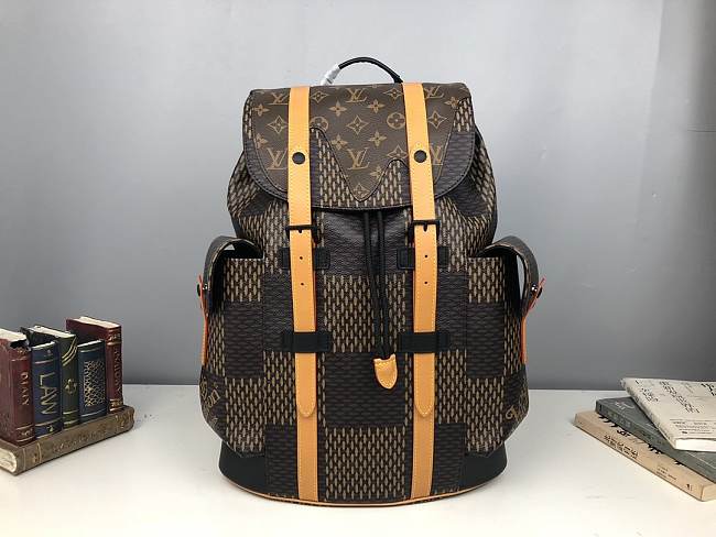 Louis Vuitton CHRISTOPHER M55461 - 1