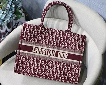 Dior Book tote red