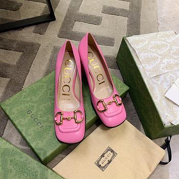 Gucci Shoes in Pink