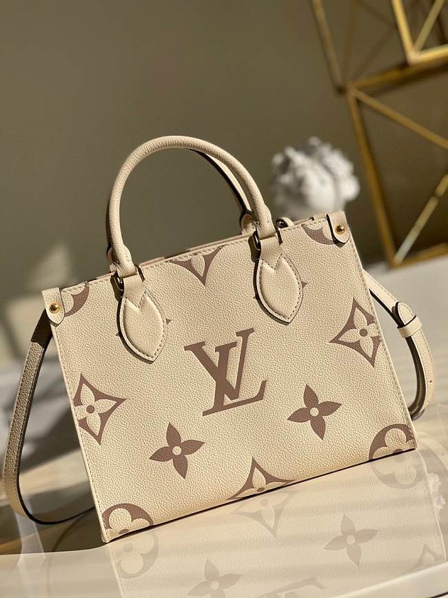 LV onthego M45654 PM 25cm - 1