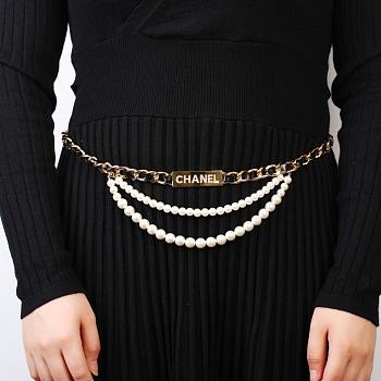 Chanel Pearl belt 