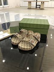 Gucci slippers unisex - 4