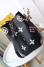 LV neonoe bag M45821 Black  - 6