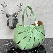 Bottega Veneta The Shell bag green large - 5