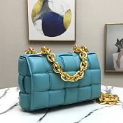 Bottega Veneta The Chain Cassette Blue Bag - 5