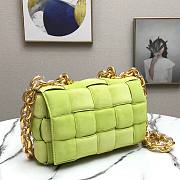 Bottega Veneta The Chain Cassette Green Velvet Bag - 5