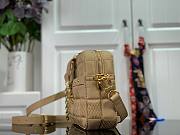 Louis Vuitton Troca PM H27 in Beige M59116 - 2