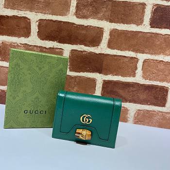 Gucci Diana card case wallet in green leather