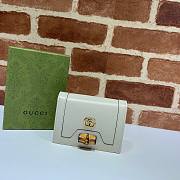 Gucci Diana card case wallet in white leather - 1