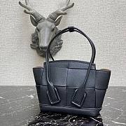 Bottega Veneta Mini intreccio leather top handle bag black - 5