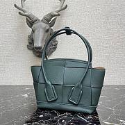 Bottega Veneta Mini intreccio leather top handle bag - 2