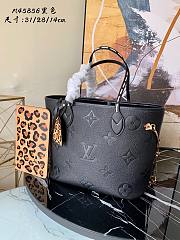 LV neverfull bag Wild at Heart M45686 - 1