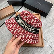 Dior round hat 01 - 5