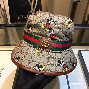 Gucci round hat 02