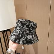 Louis vuitton round hat  - 5