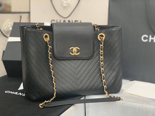 Chanel shopping bag V quilter black leather  - 1