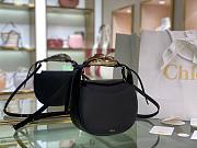 Chloe kiss purse in small grain calfskin black - 5