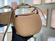 Chloe kiss purse in small grain calfskin beige - 5