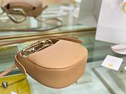 Chloe kiss purse in small grain calfskin beige - 2