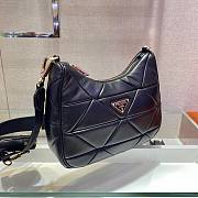 Black Padded nylon shoulder bag - 4