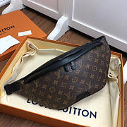 Louis Vuitton Discovery Bumbag Monogram Eclipse Canvas M44336 - 1