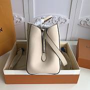 Louis Vuitton Montaigne Large Beige - 5