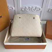 Louis Vuitton Montaigne Large Beige - 3