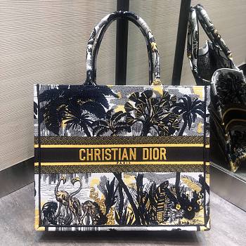 DIOR Book Tote Jungle Embroidery 41cm 