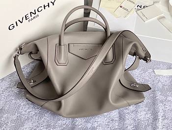 Givency Medium Antigona Soft Bag In Gray Leather