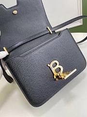 Burberry TB crossbody bag 21cm in black - 6